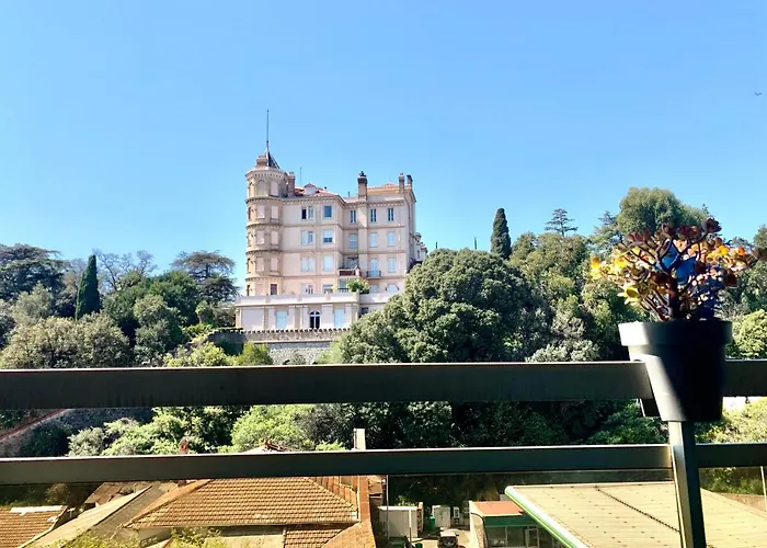 Luxueux Studio à 450m de la mer avec Terrasse Taly et Parking privé